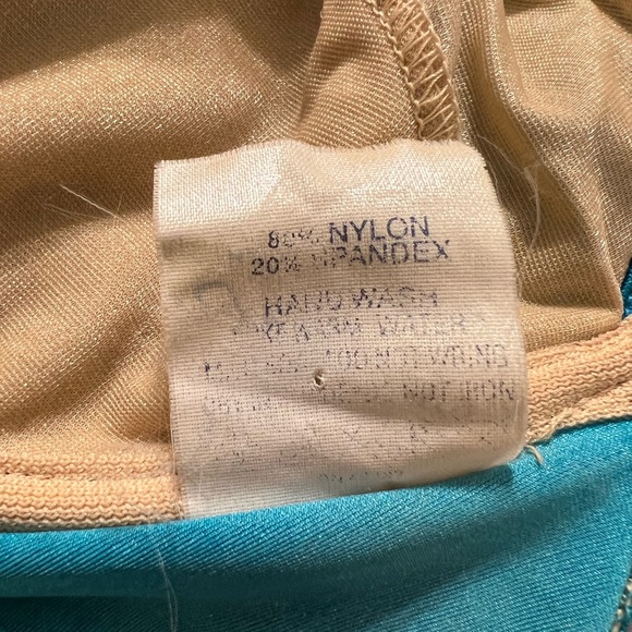 2 Piece Gottex Bathing Suit - Picture 7 of 14